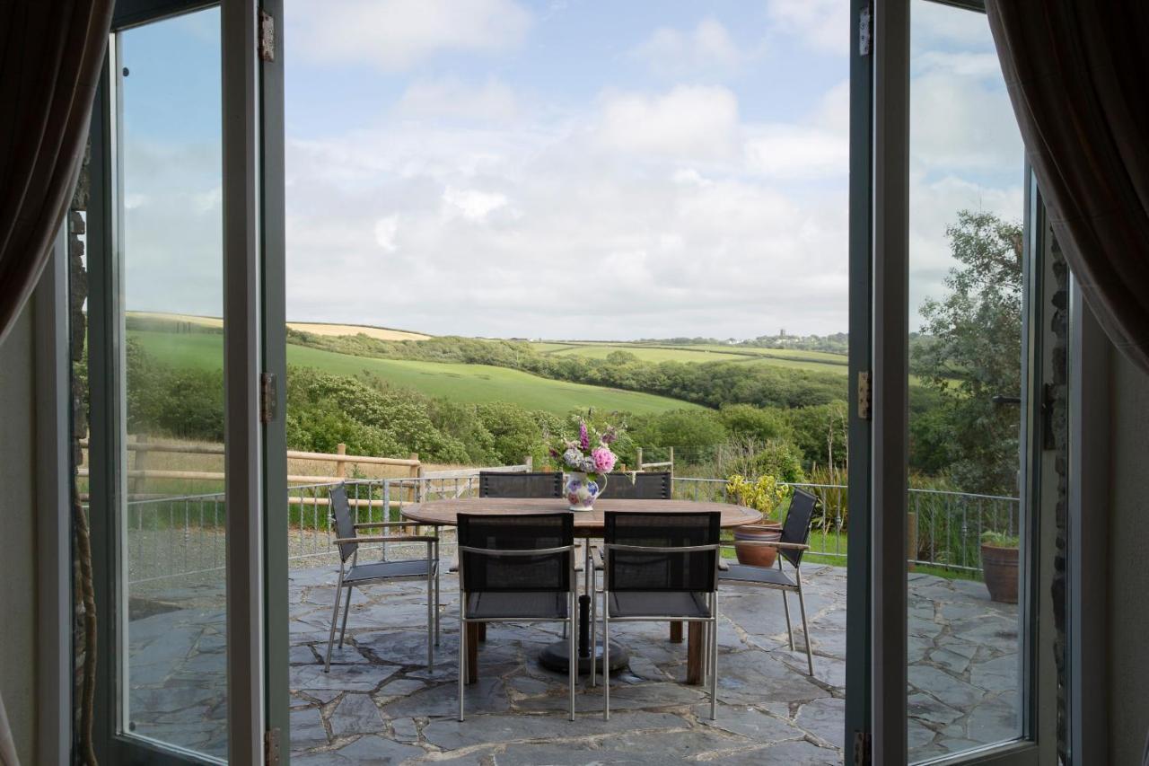 Stables Villa Bude Exterior photo